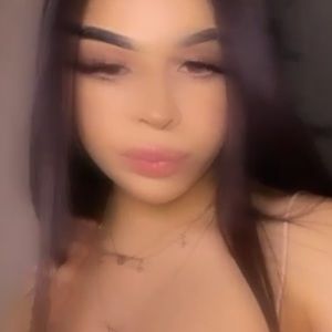 Meet your Posher, Jade